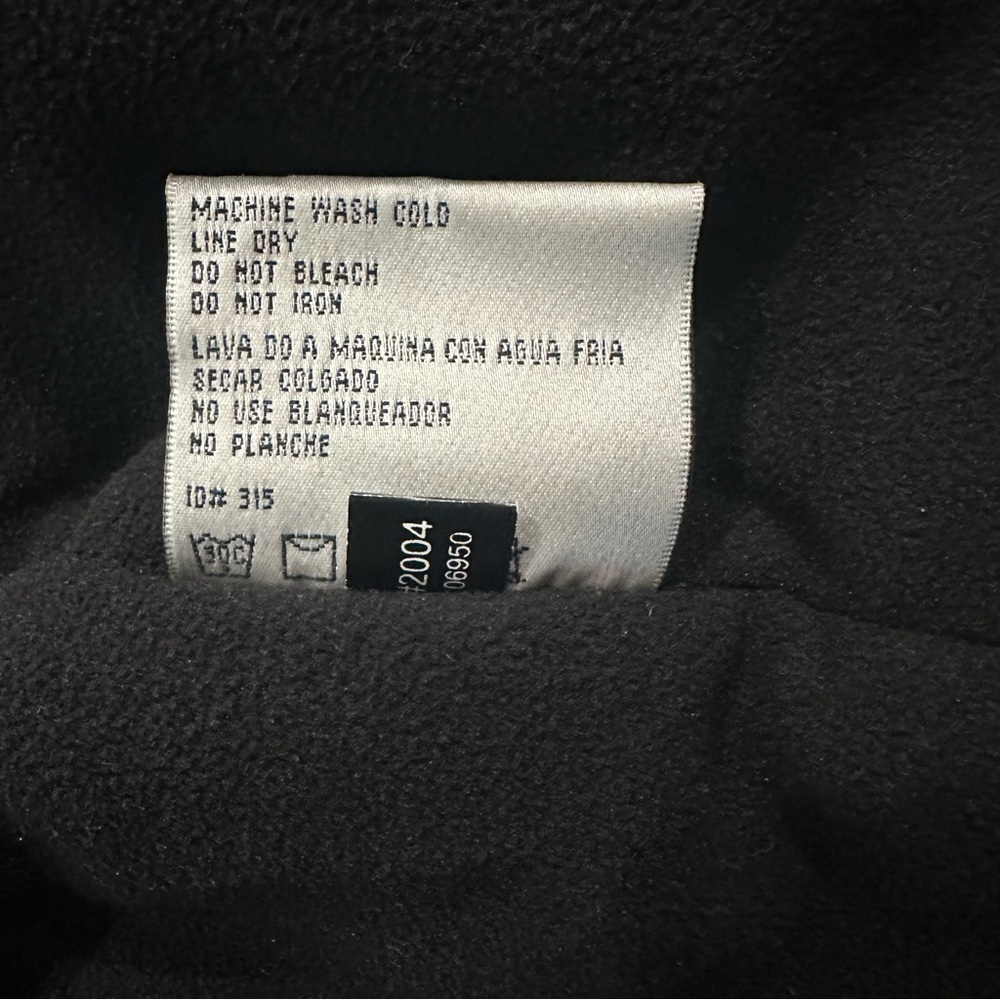 Tampa Bay Buccaneers NFL Red Black Insulated Jacket XL Hooded Zip Pockets - Picture 9 of 15
